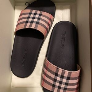 Burberry Furley Vintage Check Slide Sandals